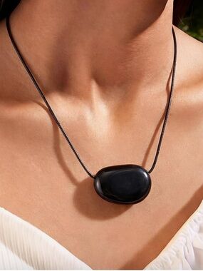 Black Polished Stone Necklace